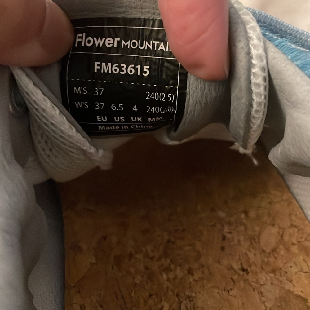NWT Flower Mountain Yamano 3 Sneaker - Picture 9 of 13